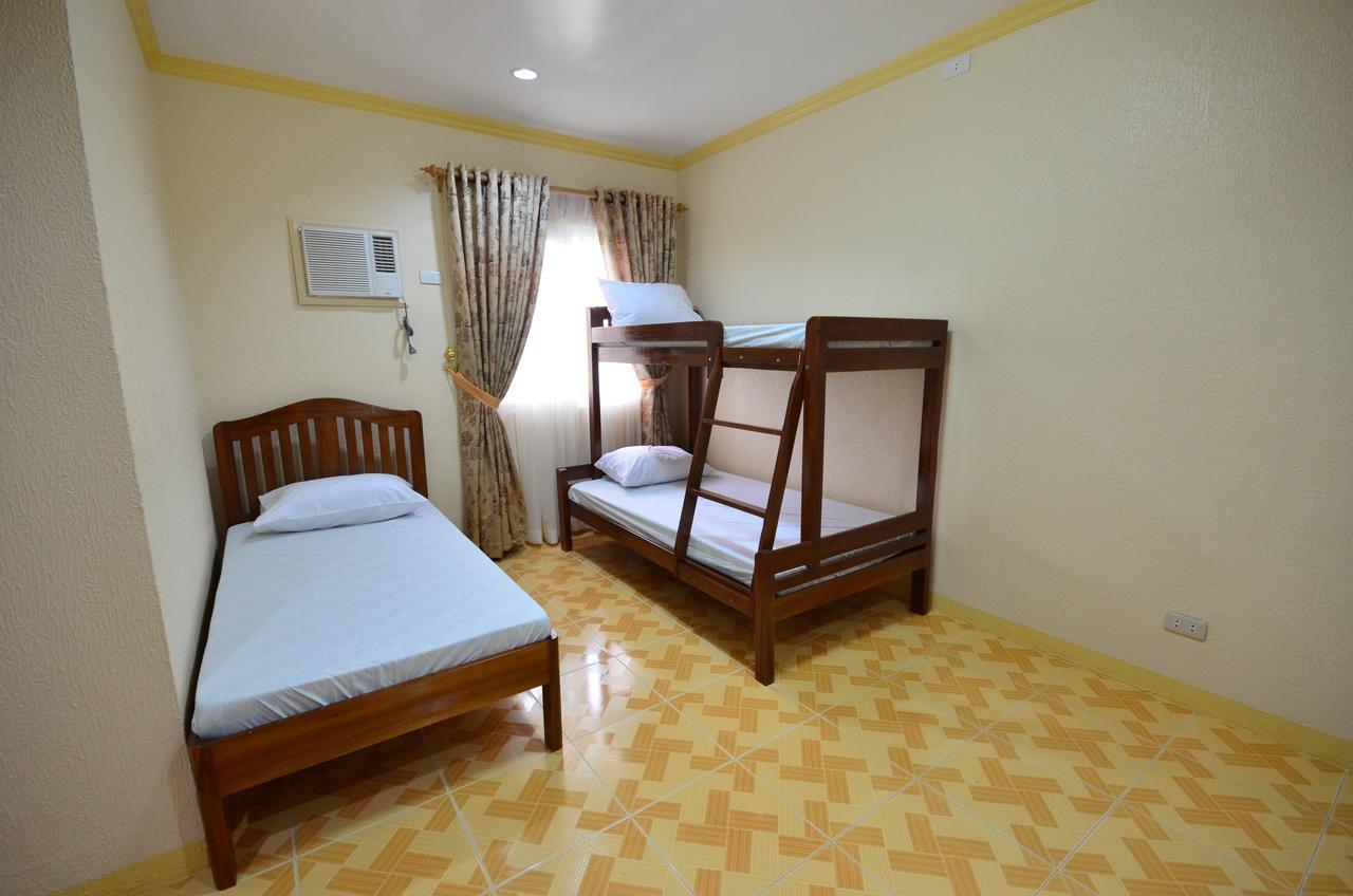 Gilin Pension House Puerto Princesa Екстериор снимка