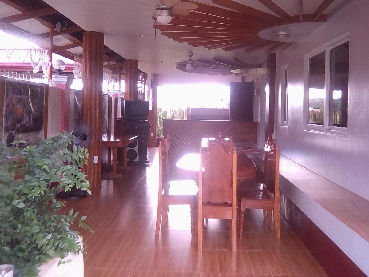 Gilin Pension House Puerto Princesa Екстериор снимка